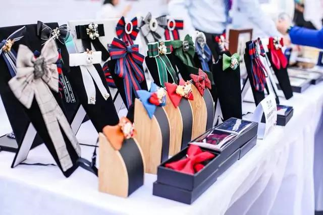 1575707631883390.png image.png