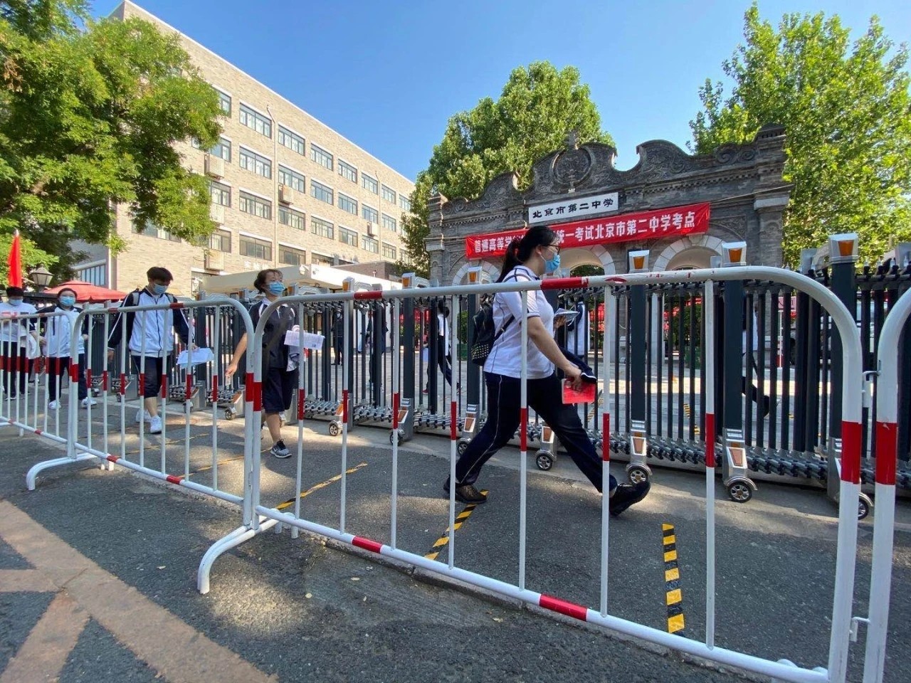 1594106241332377.jpg 1594106241332377.jpg